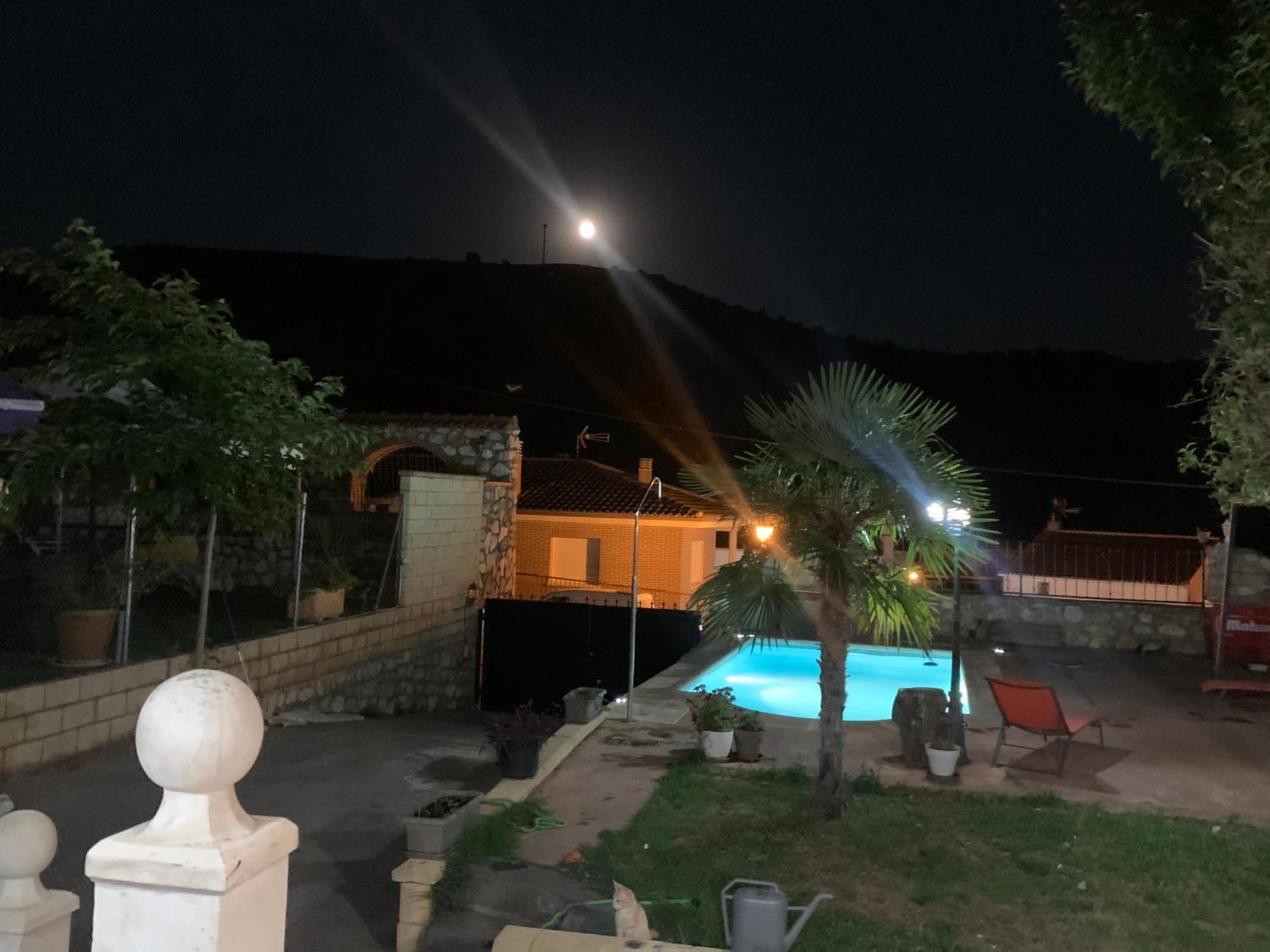 Apartamento Con Piscina Чилоэчес Экстерьер фото